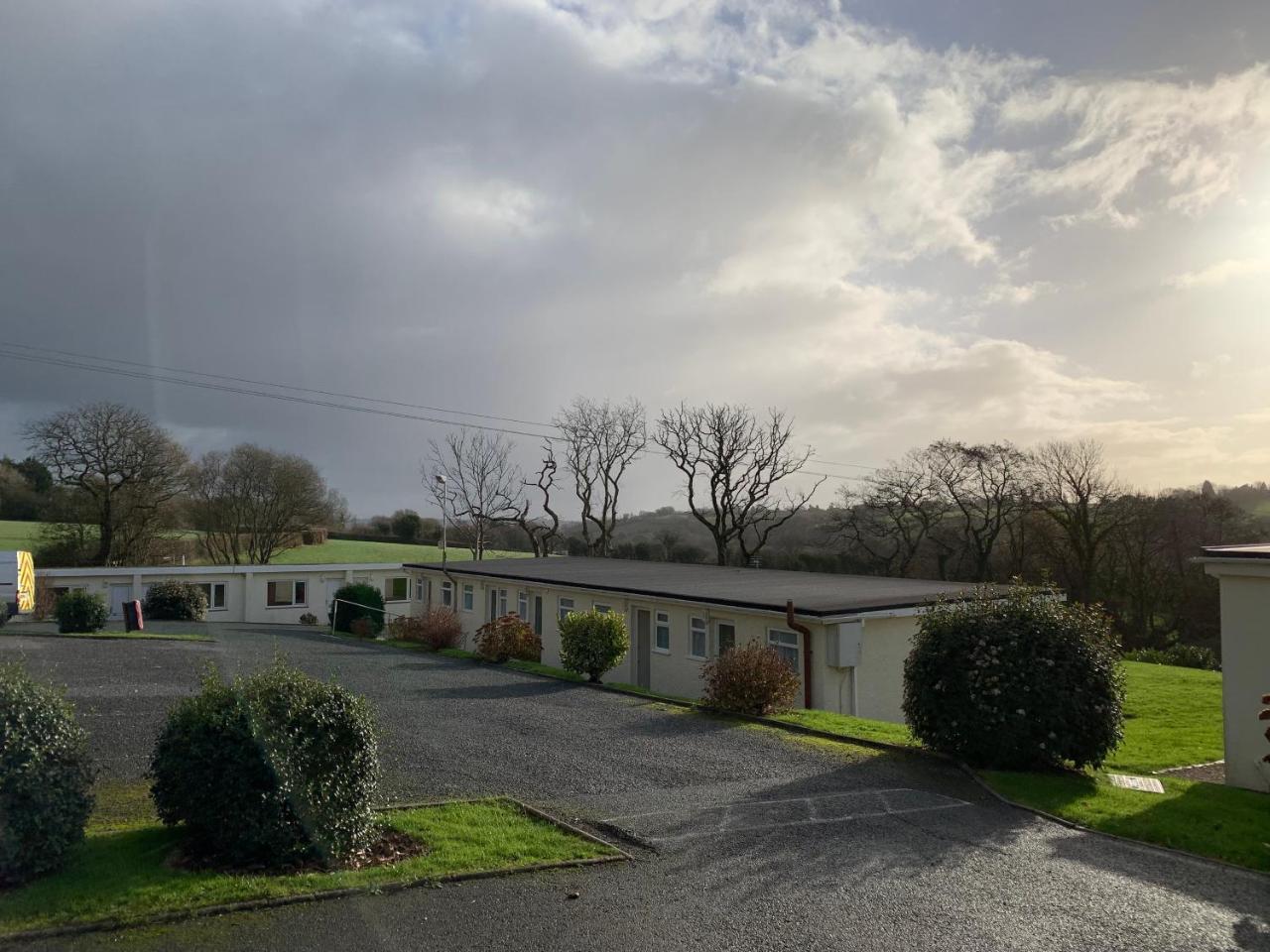 The Cardinals Hatt Ltd Motel Saltash Dış mekan fotoğraf